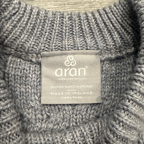Made in Ireland merino wool cable knit sweater - Picture 4 of 5